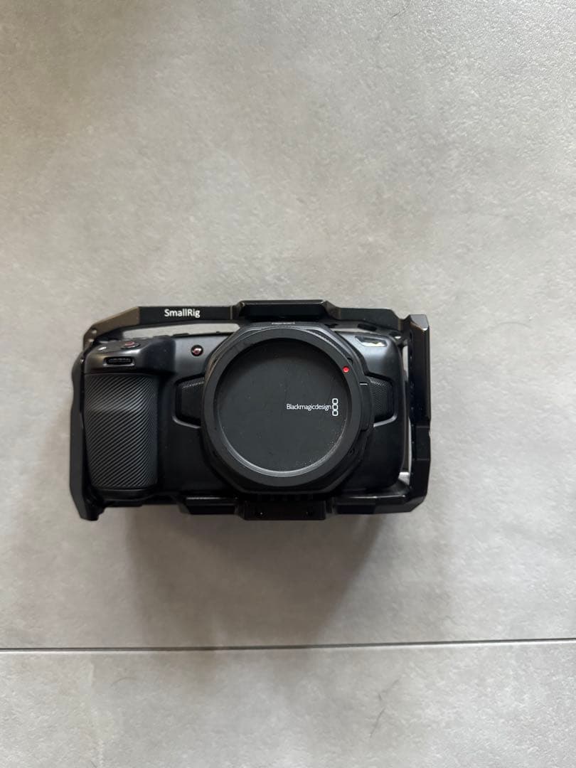 Blackmagic 6K ビデオカメラ 本体 SmallRigケージ付き レンタル]SmallRig Blackmagic Design Pocket Cinema 4K/6K専用