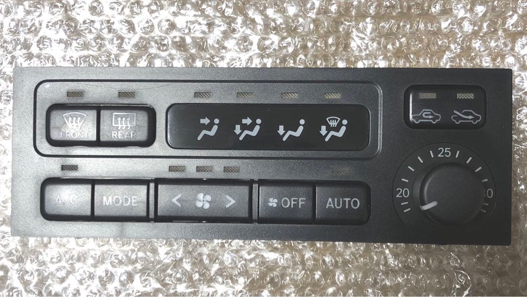 95プラド エアコンパネル - メルカリ