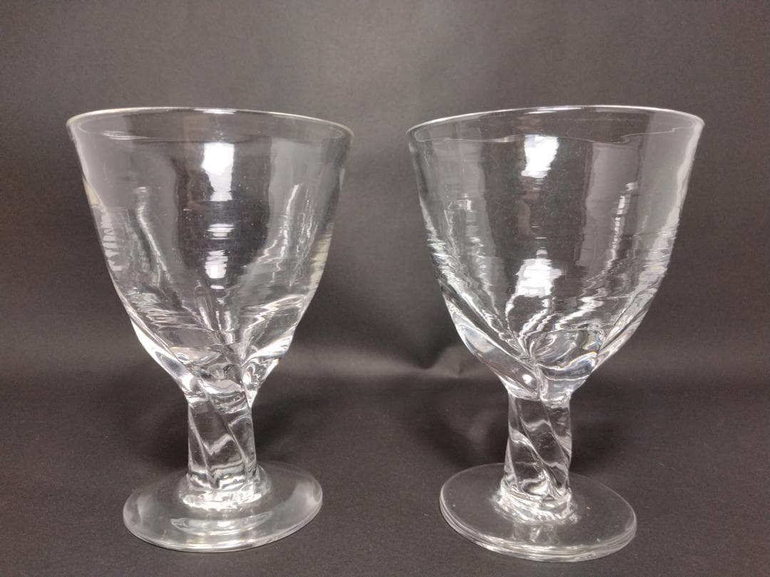 荒川尚也　晴耕社　グラス　二つ　ガラス　工芸作品 荒川尚也さんから作品の数々が届きました アワの模様が美しい カーフ