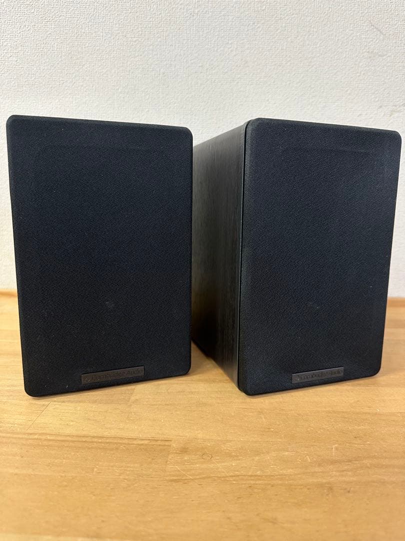 スピーカー・ウーファー Cambridge Audio S20 Cambridge Audio Sirocco S20 ブックシェルフスピーカー - メルカリ