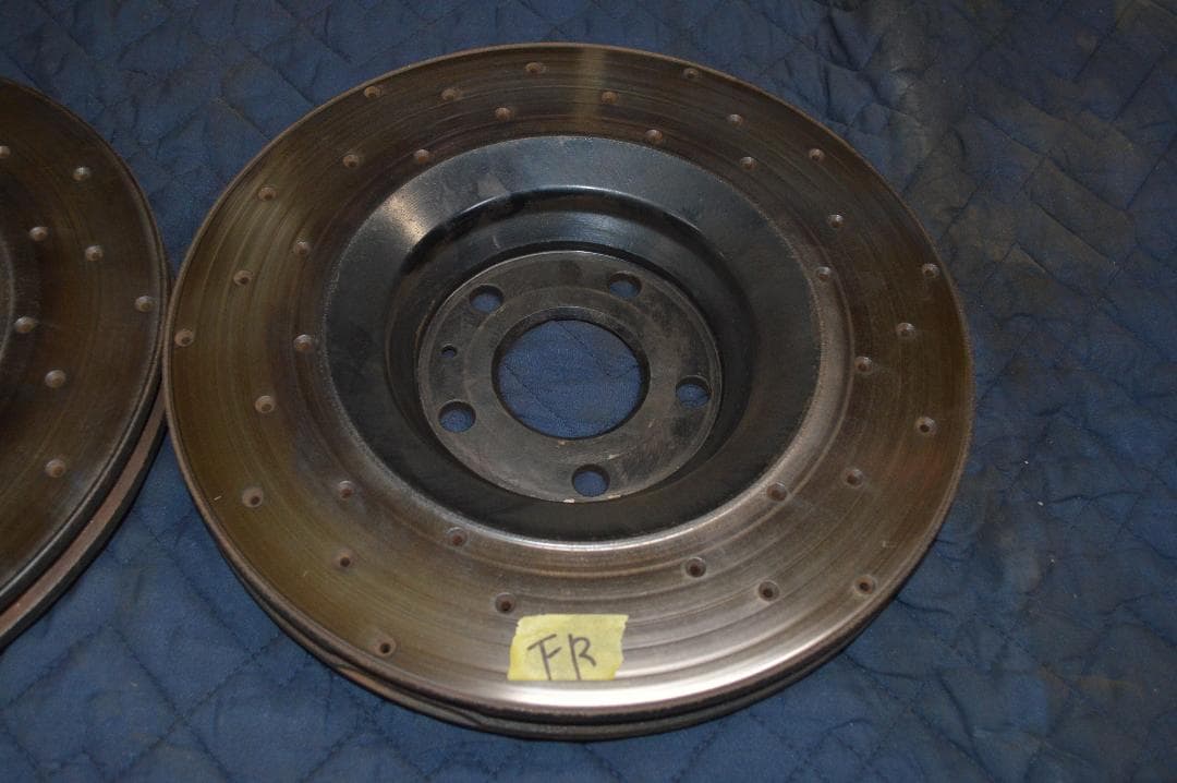 ECS フロント用ドリルドローター　GOLF7R 7.5R GTIクラブスポーツ