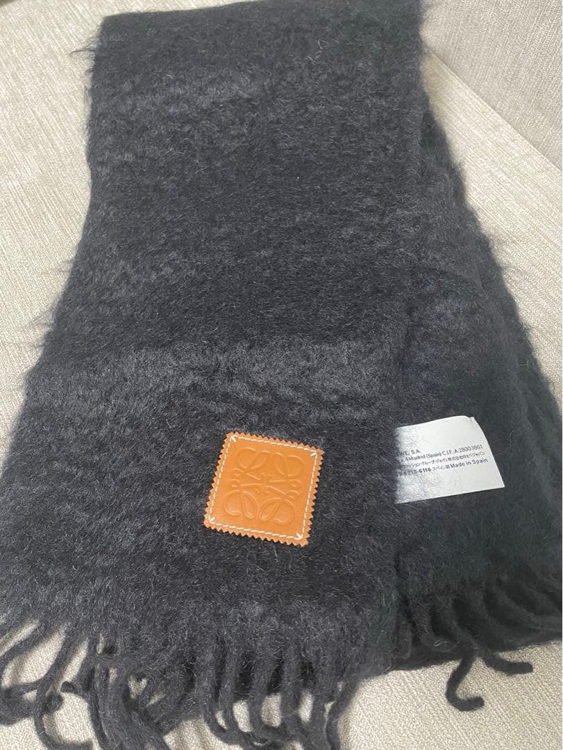 LOEWE ロエベ モヘア マフラー 黒 山田涼介着用品✨️美品！ - メルカリ