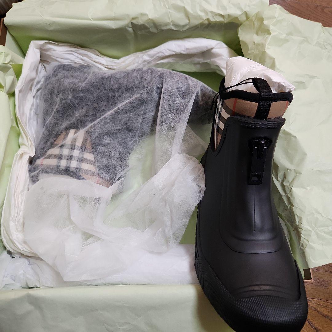 だいBURBERRY ブラック 長靴・レインブーツ ヴィンテージチェック ネオプレン＆ラバー レインブーツ (ブラック