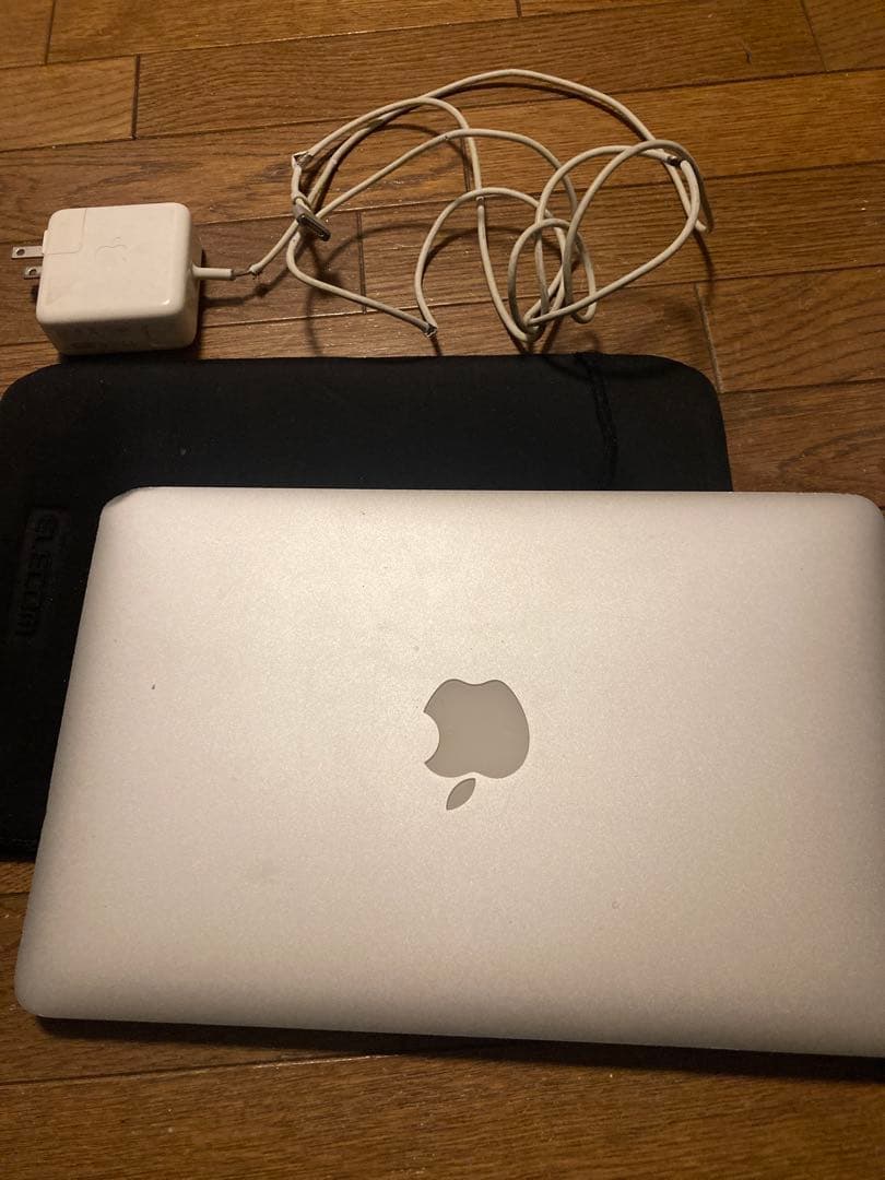 【1/31一杯まで】 MacBook Air 11inch充電器付き Amazon.co.jp: Macbook Air 用 充電器 45W Mag 2 T 型 互換 電源