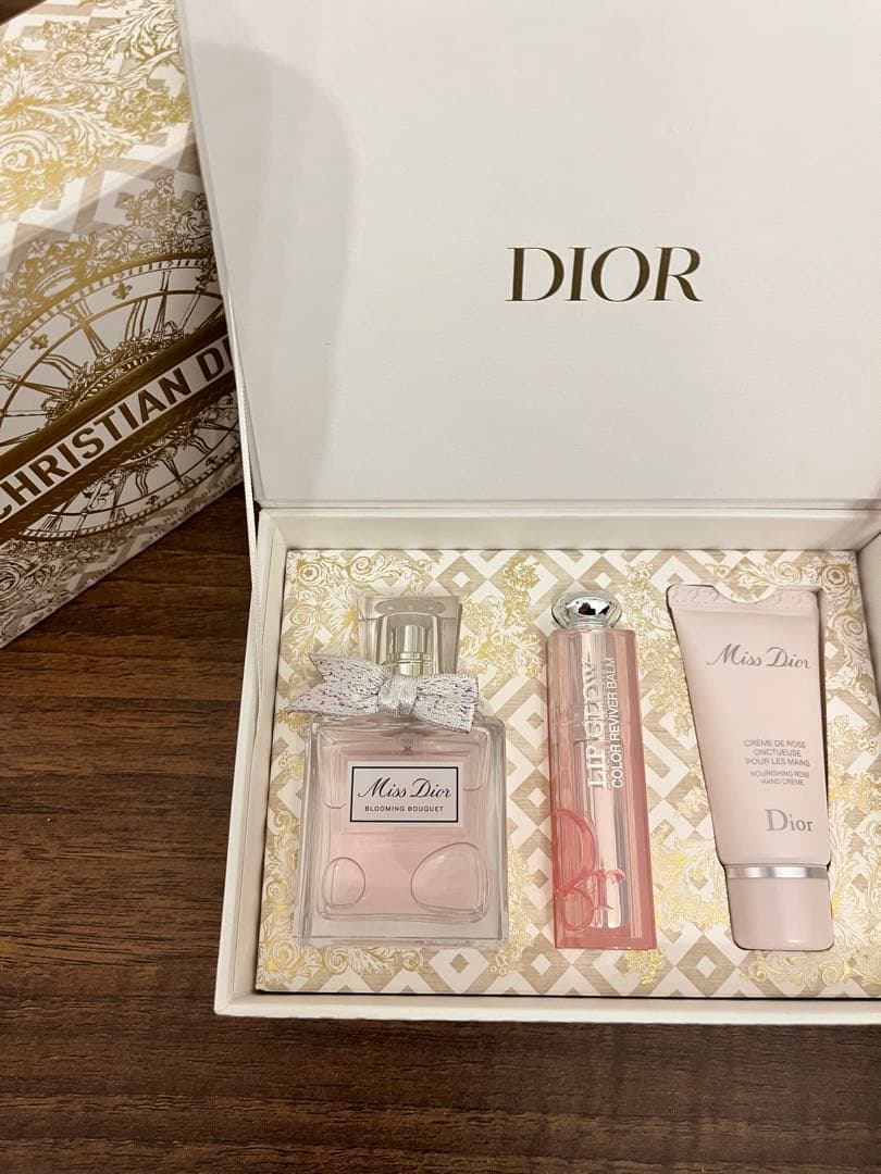 Dior ミスディオールコフレ Amazon | Dior ミス ディオール コフレ/ミスディオール ブルーミング