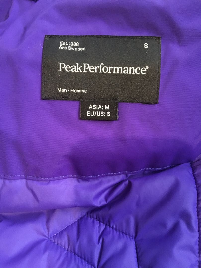 ルイ様専用】美品【Peak Performance】 M HELILOFT J - メルカリ