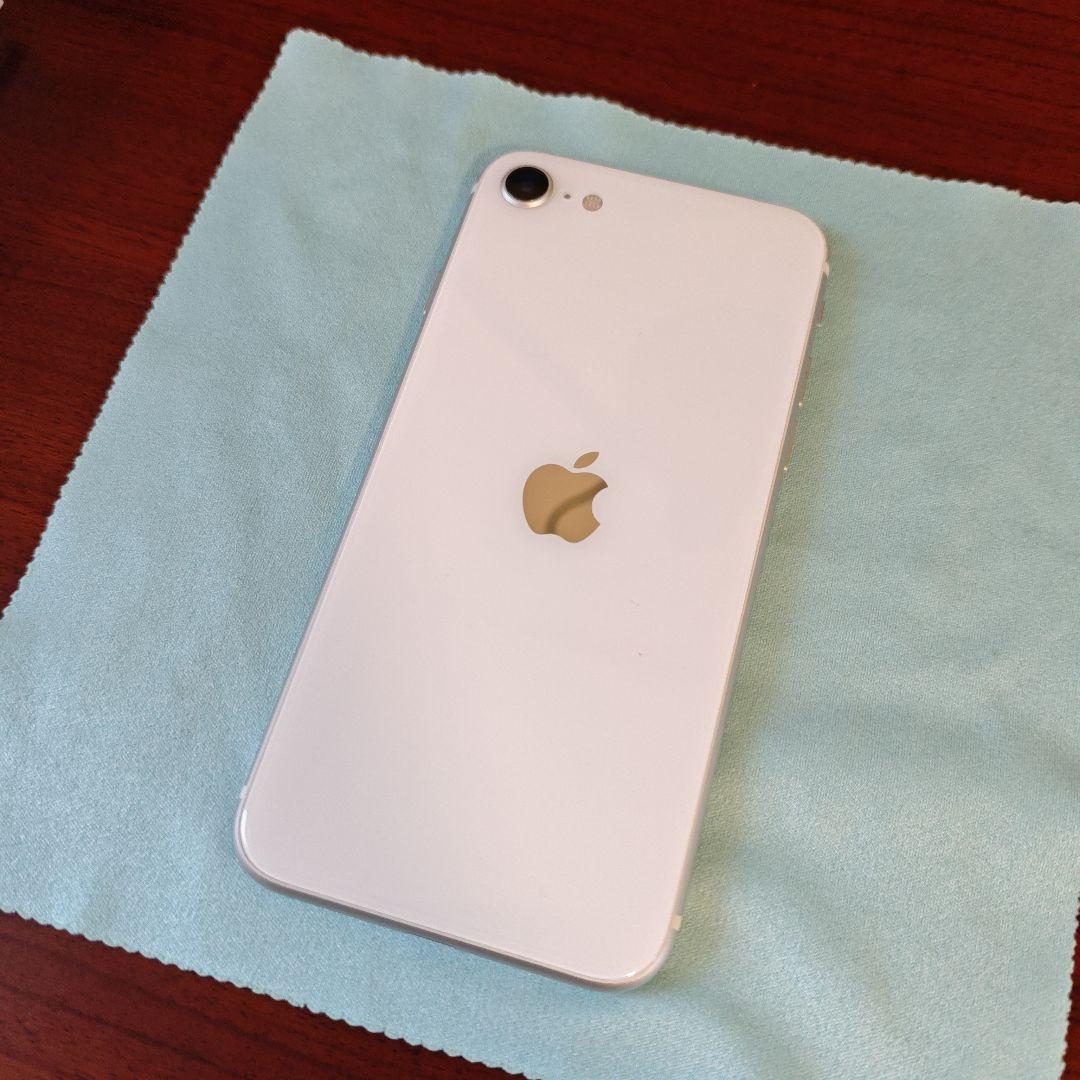 極美品】Apple iPhone SE2 ホワイト 64GB - メルカリ