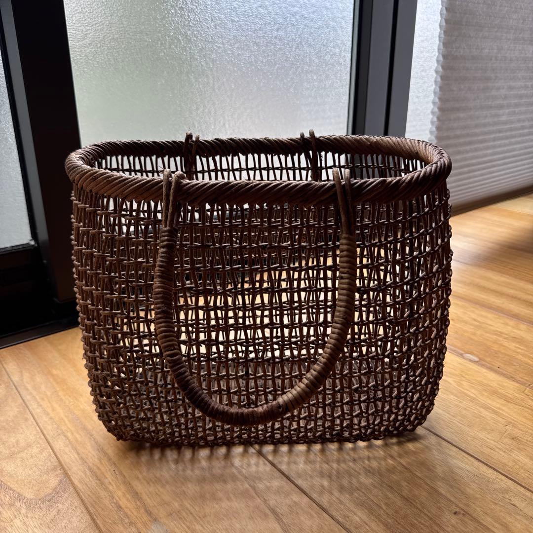 あけび　籠　バッグ　民藝 若畑創作館「あけび蔓 透かし編み籠バッグ」（大） - 岩手県西和賀町