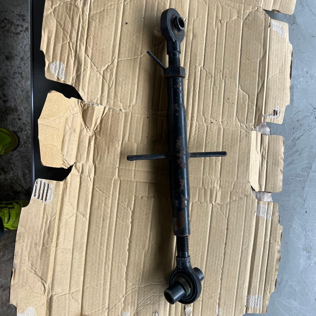 ① トップリンク トラクター用 パーツ 取付部 Kubota（クボタ） トップリンク □530mm〜850mm□ 穴径19mm【純正