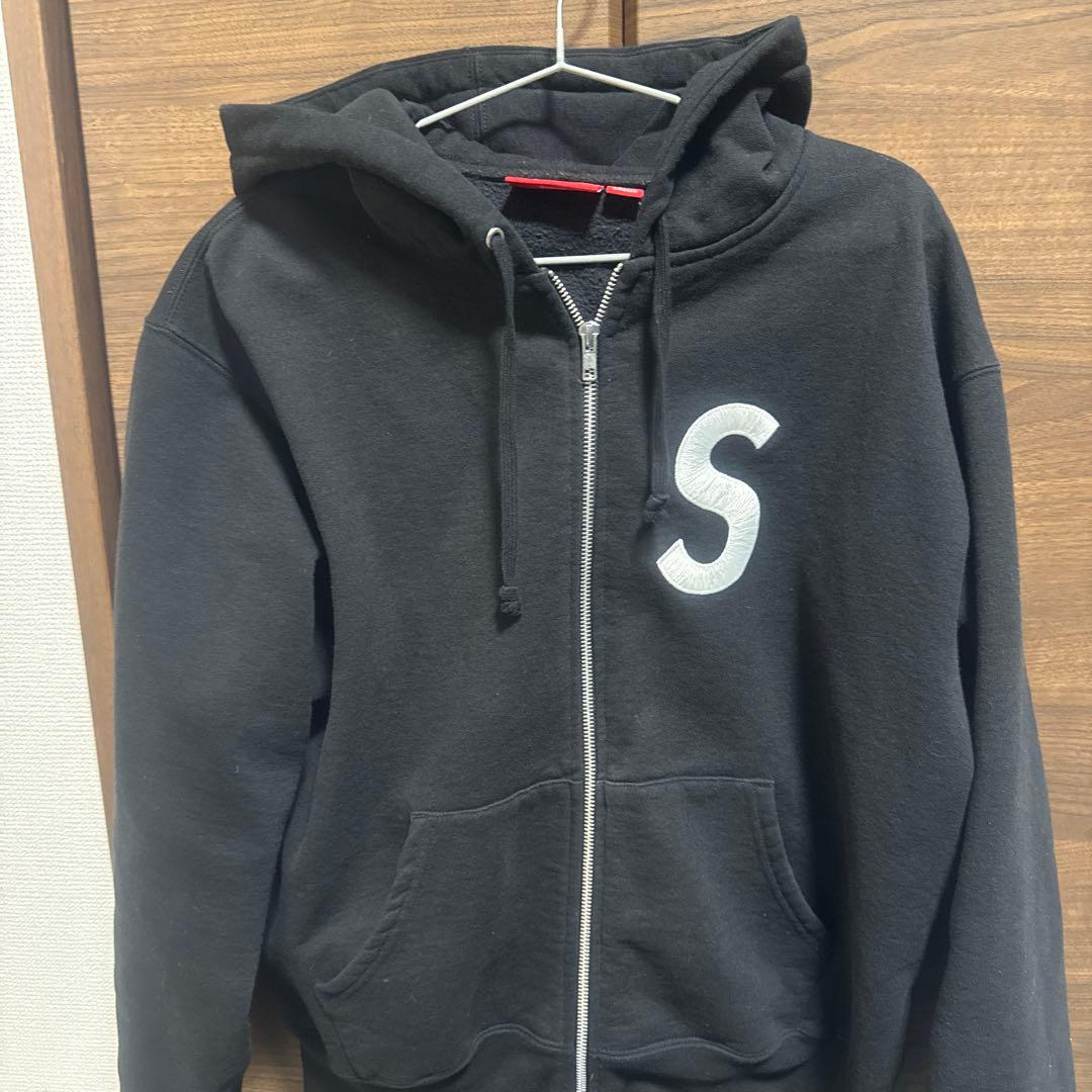 WahGwaansupreme Sロゴ エスロゴ ジップパーカー Sサイズ Supreme - S Logo Zip Up Hooded Sweatshirt - ParkSIDER