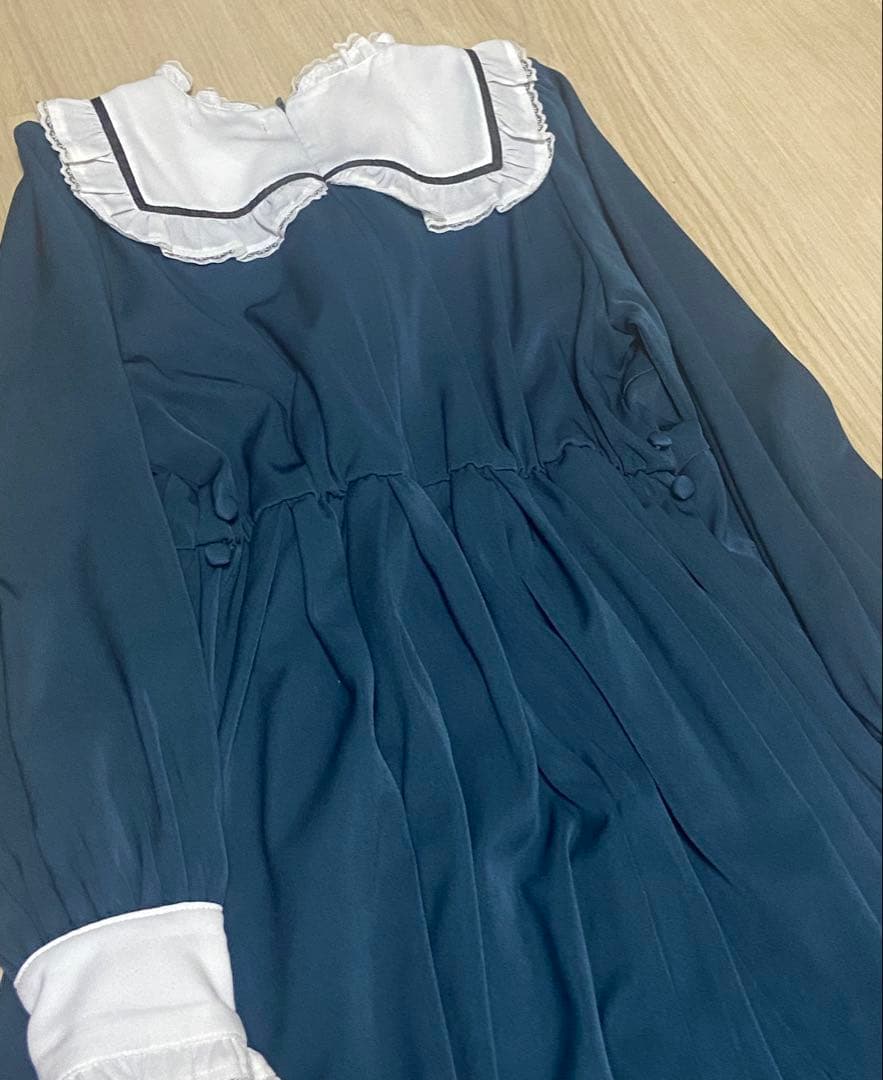 アマベル Antique Chic スクエアヨークワンピース グリーン ロング丈