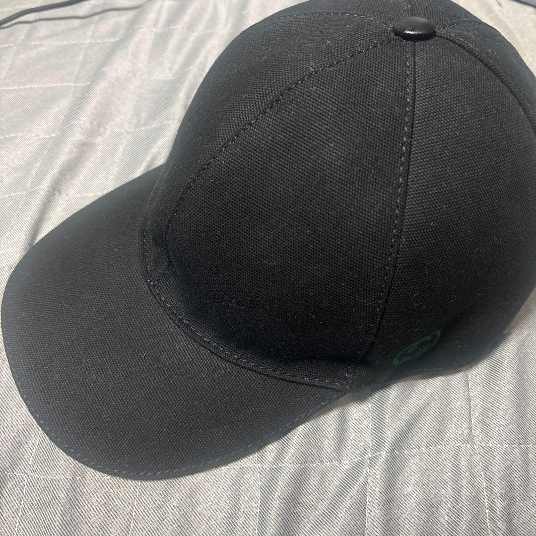 Gucci ブラック キャップ 中古・古着通販】GUCCI (グッチ) キャップ ブラック｜ブランド・古着