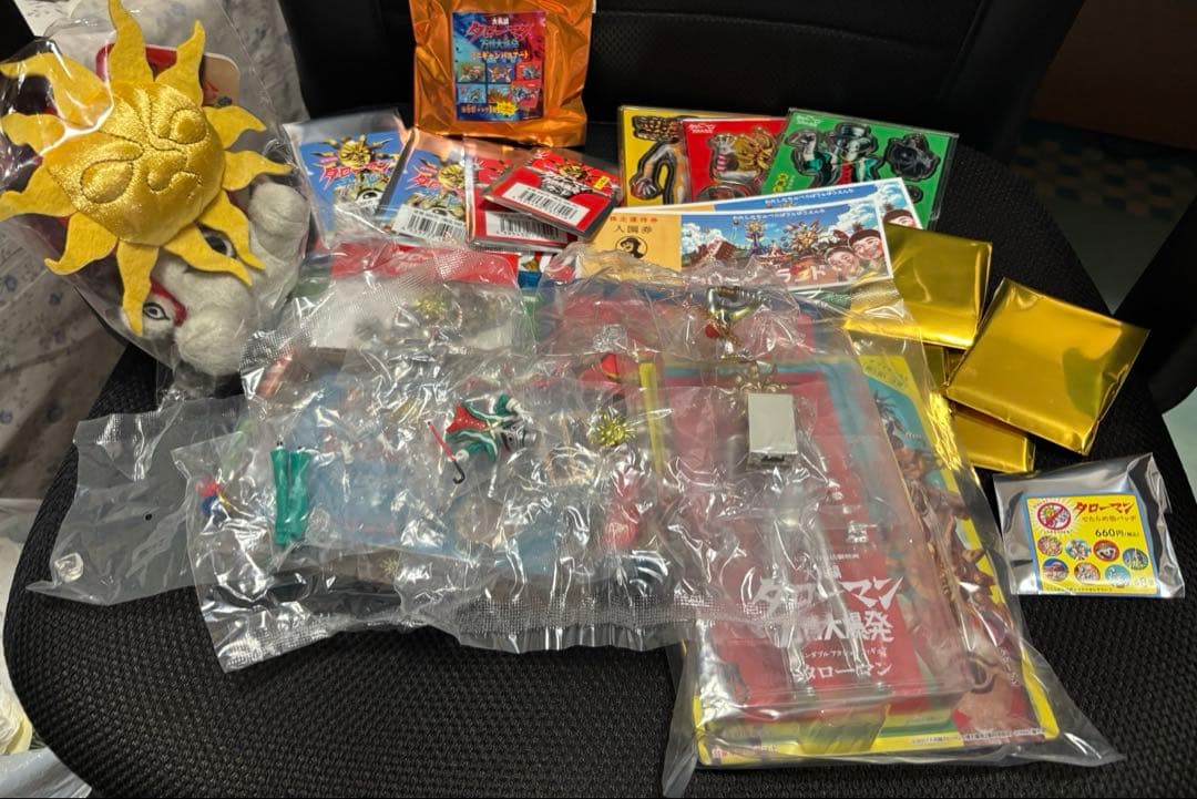 タローマン グッズまとめ売り 新品】タローマン 万博大爆発 グッズ まとめ売り キャラクターグッズ