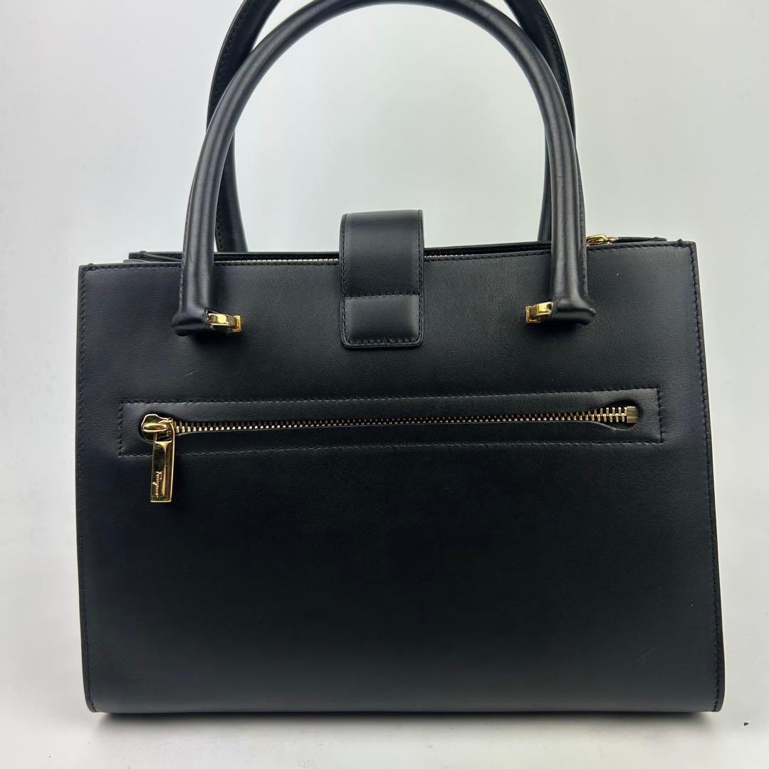 美品】フェラガモ ハンドバッグ トートバッグ レザー ジュリエット