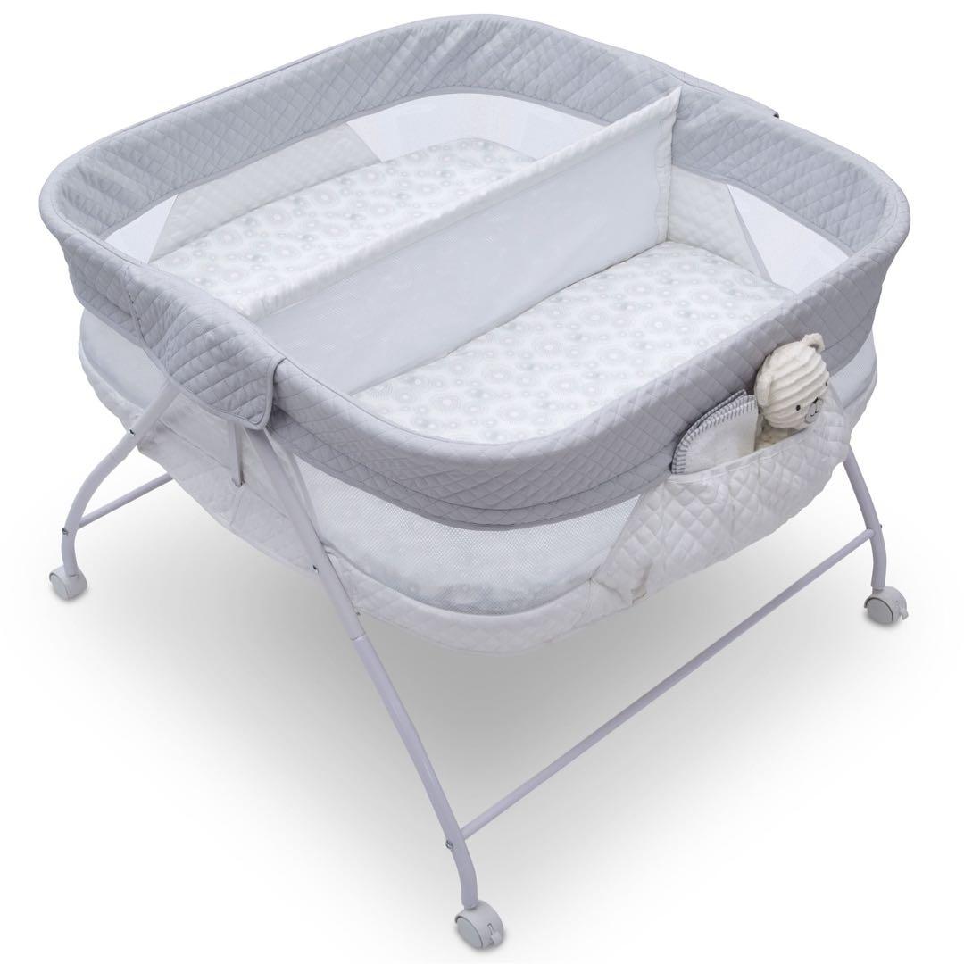 Little Folks ツインベビーベッド LF25405 Little Folks | Delta Children