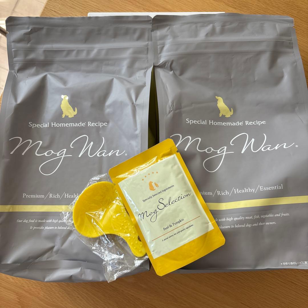 モグワン ドッグフード 1.8kg×2袋 全犬種 新品未開封 おまけ付き