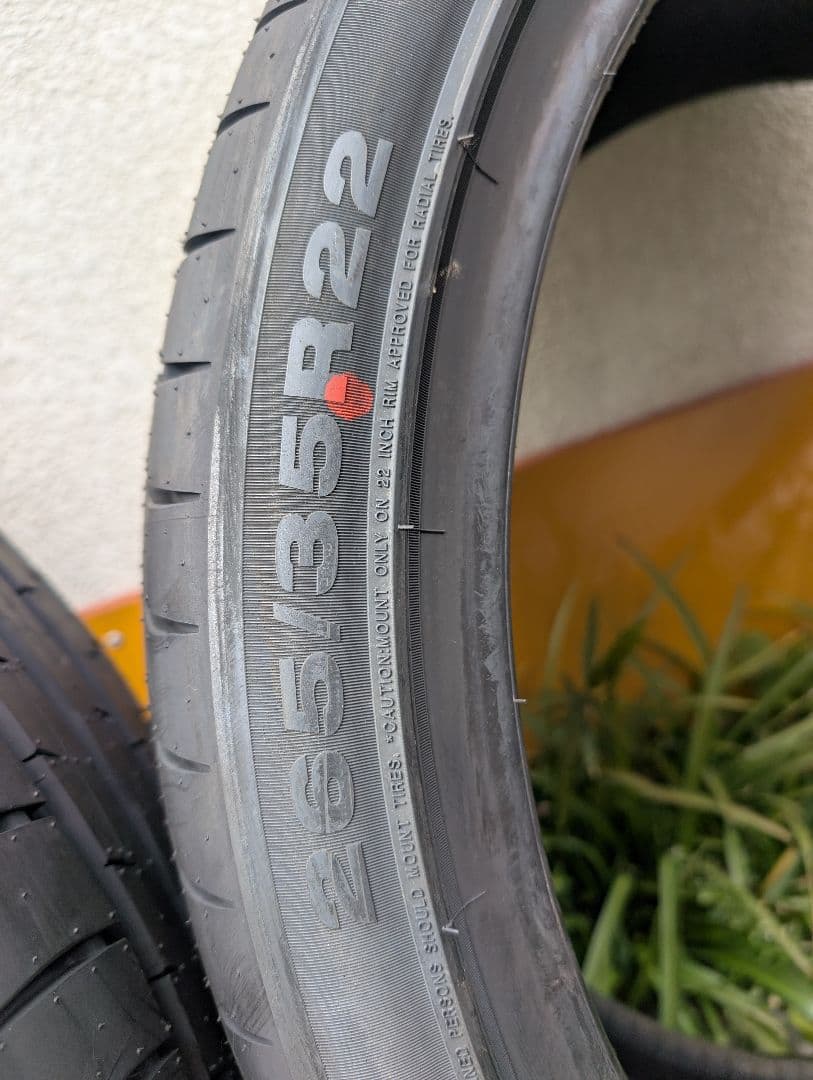 265/35R22 Zeetex 新品未使用 2本セット SUV 推薦。 - メルカリ
