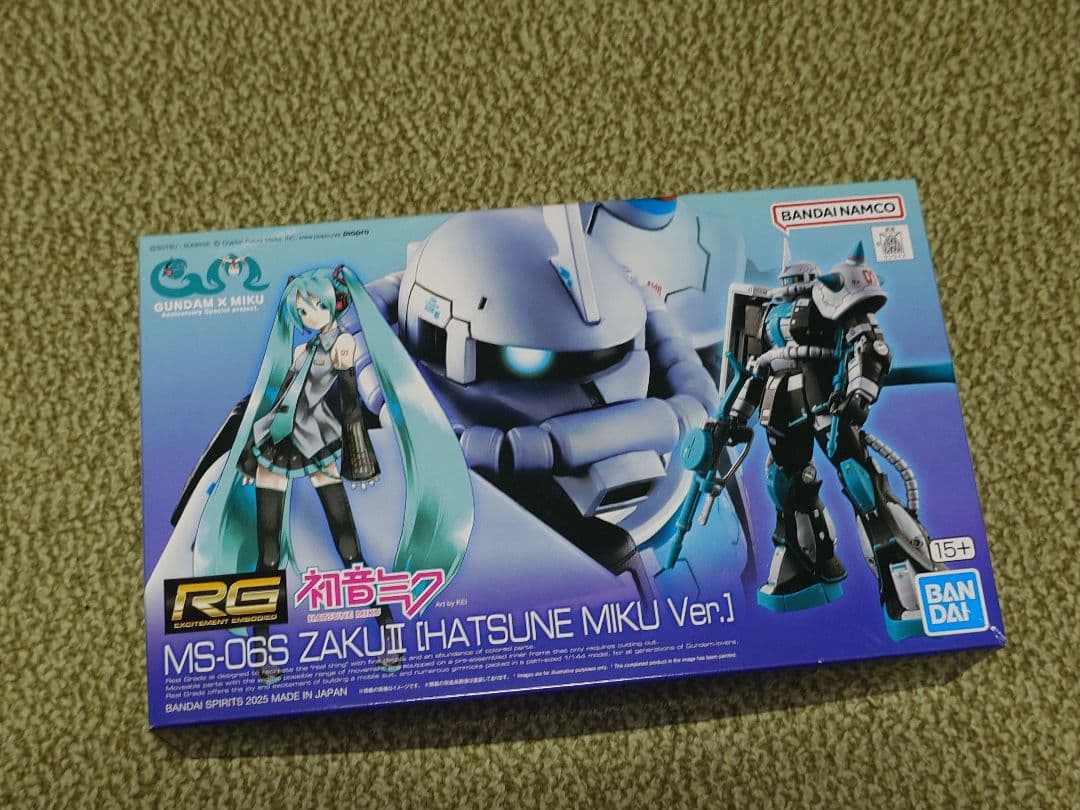 RG1/144ザクⅡ 初音ミクver 楽天市場】【予約商品 9月発売予定 】 RG 1/144 MS-06S ザクII 初音