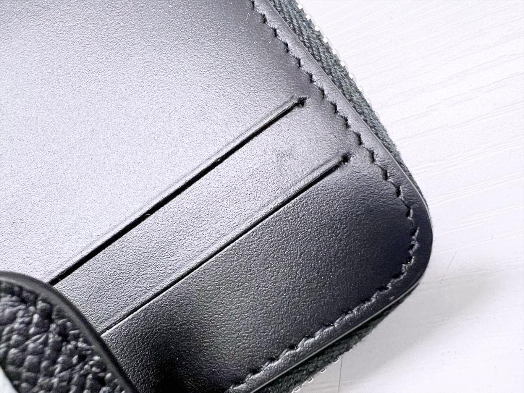 未使用保管 メゾンマルジェラ 4ステッチ ジップ 二つ折財布 SA3UI0006