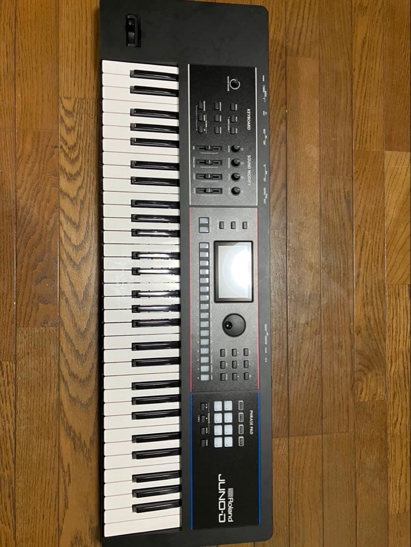 【値下げ可】Roland JUNO-D6 ケース付き Roland JUNO-D6 背負える純正ソフトケースセット(CB-B61) SYNTHESIZER