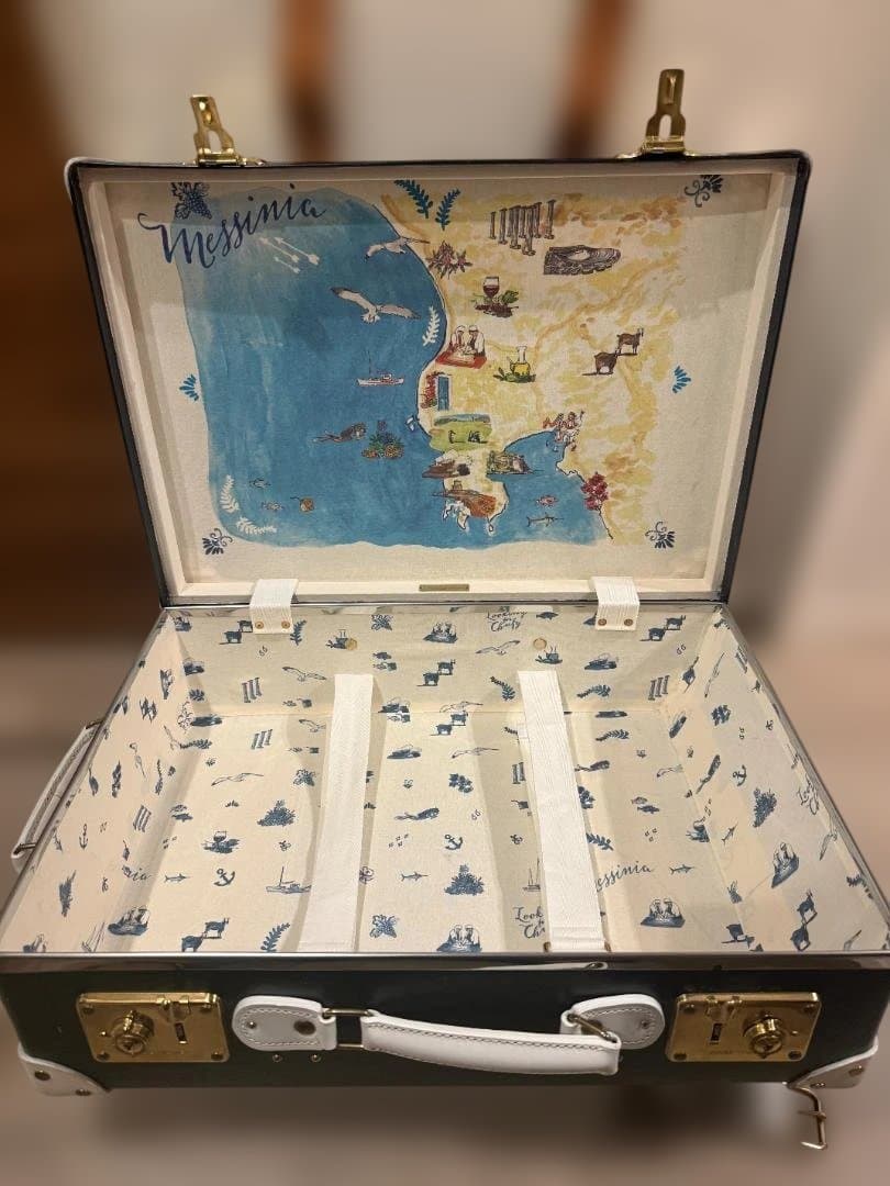 グローブトロッター キャリーケース 21インチ サントリーニ限定モデル