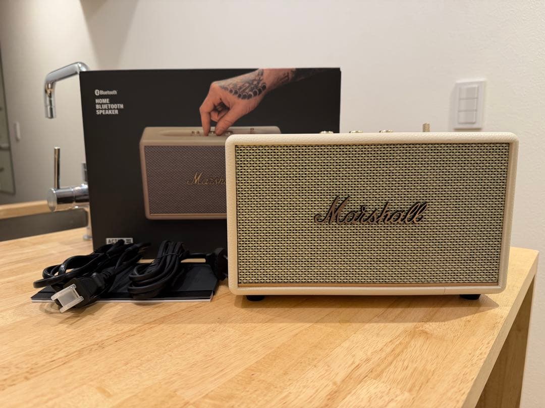 ⭐️極美品　Marshall ACTON III クリーム（国内正規品） Amazon.co.jp: Marshall ワイヤレススピーカー Acton III クリーム