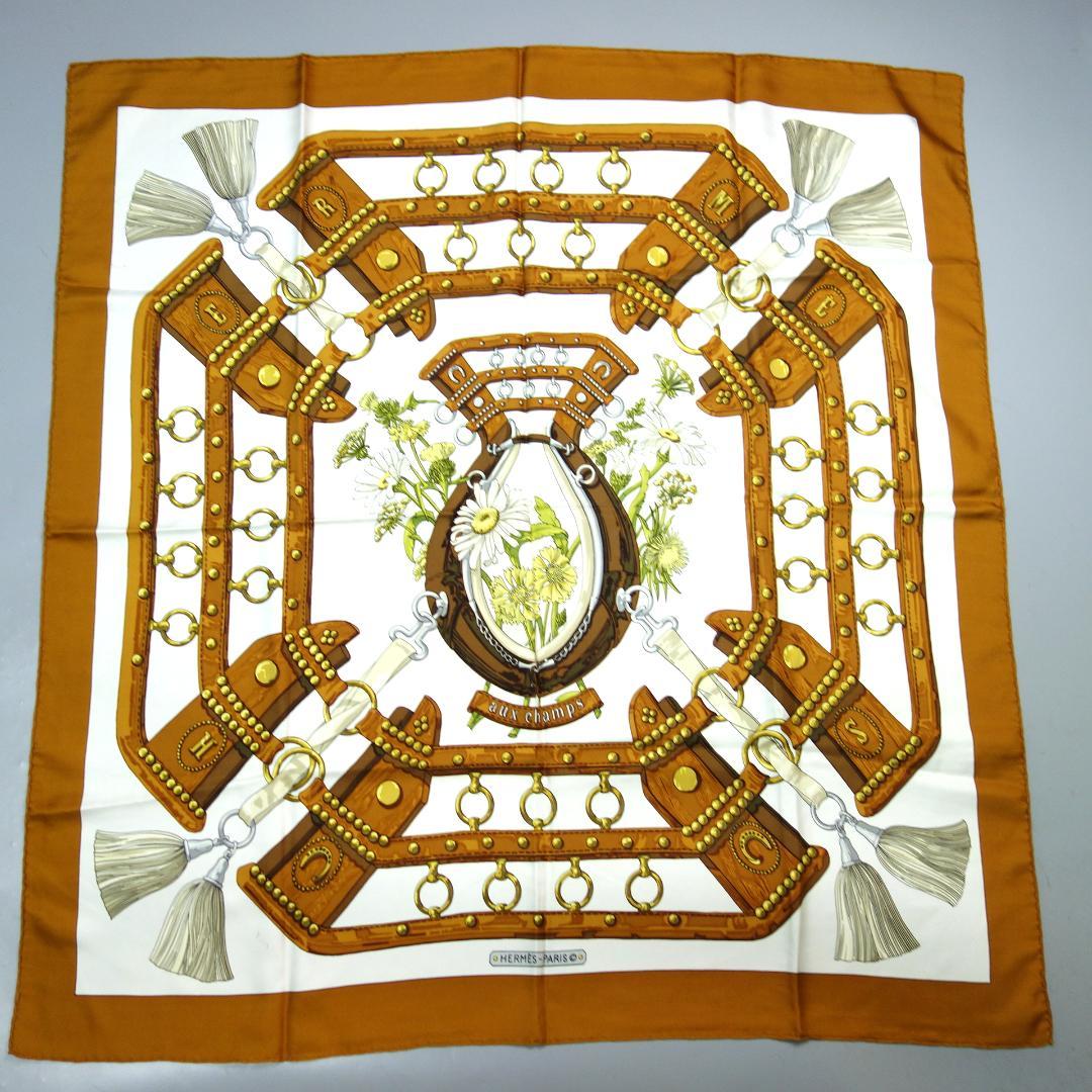 M*送様 9266 HERMES カレ90 AUX CHAMPS フィールドへ M*送様 9266 HERMES カレ90 AUX CHAMPS フィールドへ - メルカリ