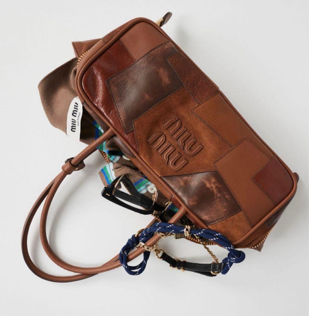 めろにゃん様専用 MIUMIU ミュウミュウ レザー×コード×メタルトリック