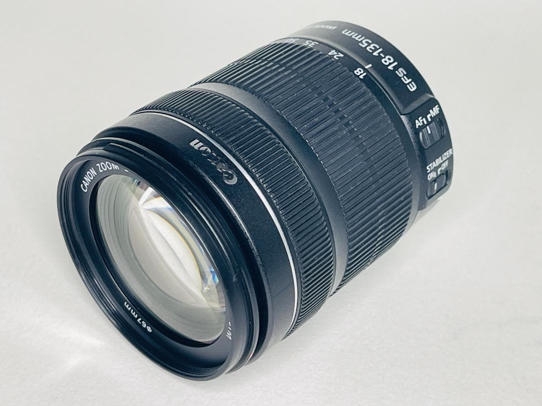 Canon キヤノン EF-S 18-135mm F3.5-5.6 IS STM