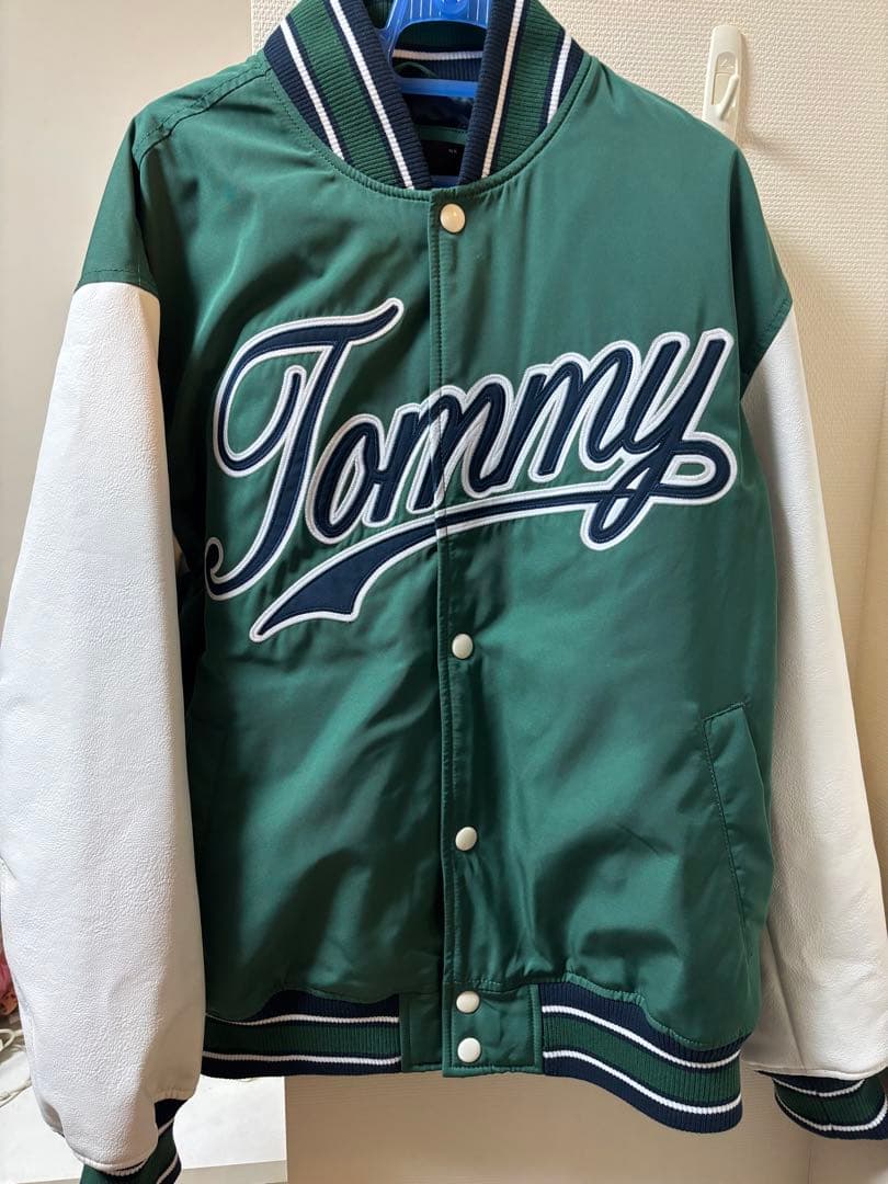 未使用  JEANS スタジャンS 緑 スキズ フィリックス着用 ピリ 2025年最新】Stray Kids（ストレイキッズ）フィリックスの最新