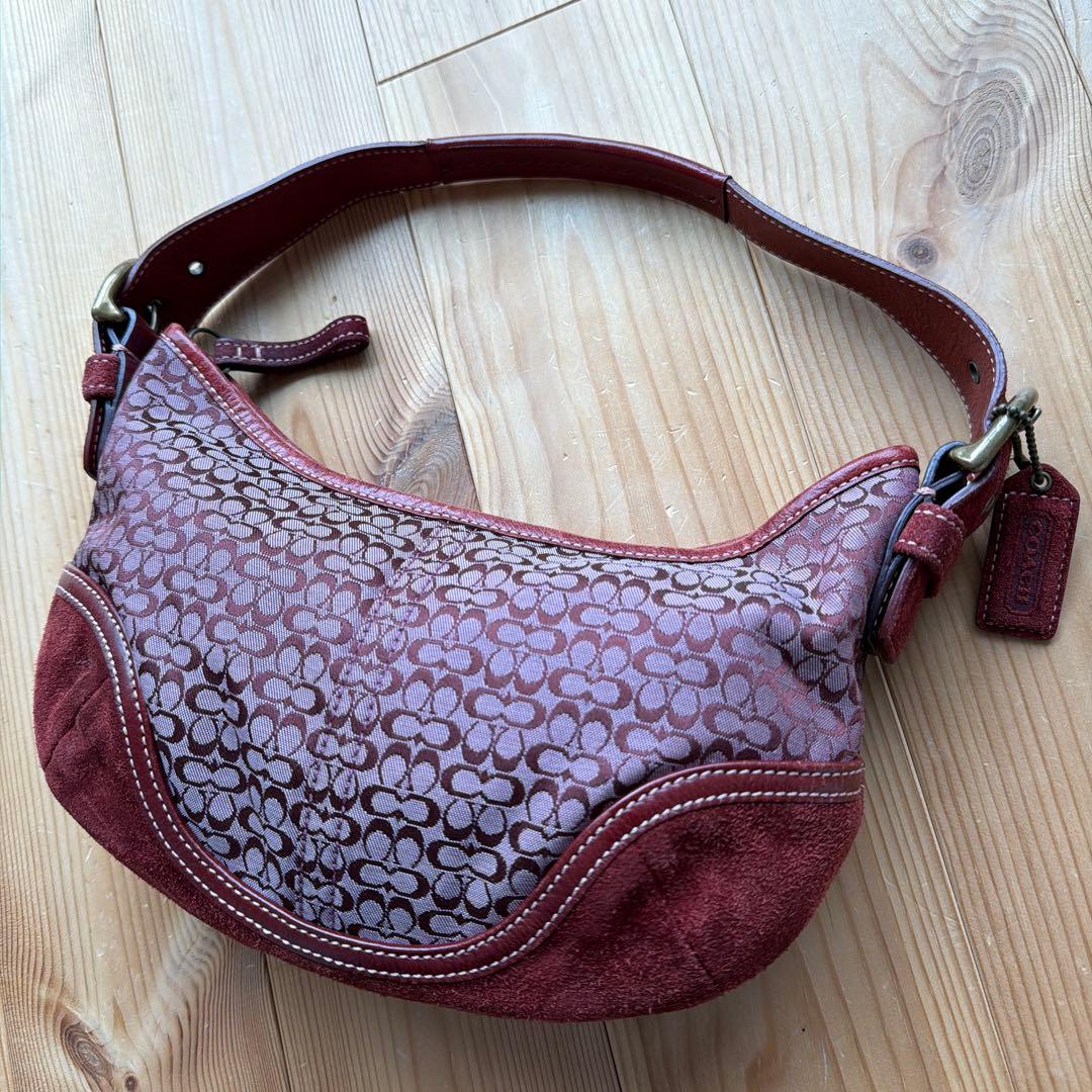 希少 Coach レッド ショルダーバッグ アクセサリーポーチ スウェード オールドコーチ OLD COACH 赤 レッド ショルダーバッグ ショルダー