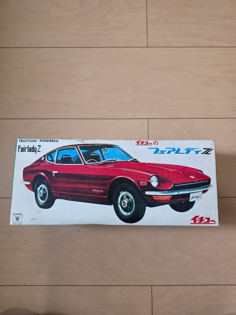 イチコー　フェアレディーZ 初代　ブリキ玩具　自動車模型　レトロ　箱付き イチコー ブリキ 日産 フェアレディZパトカー Nissan 当時物 未使用 箱
