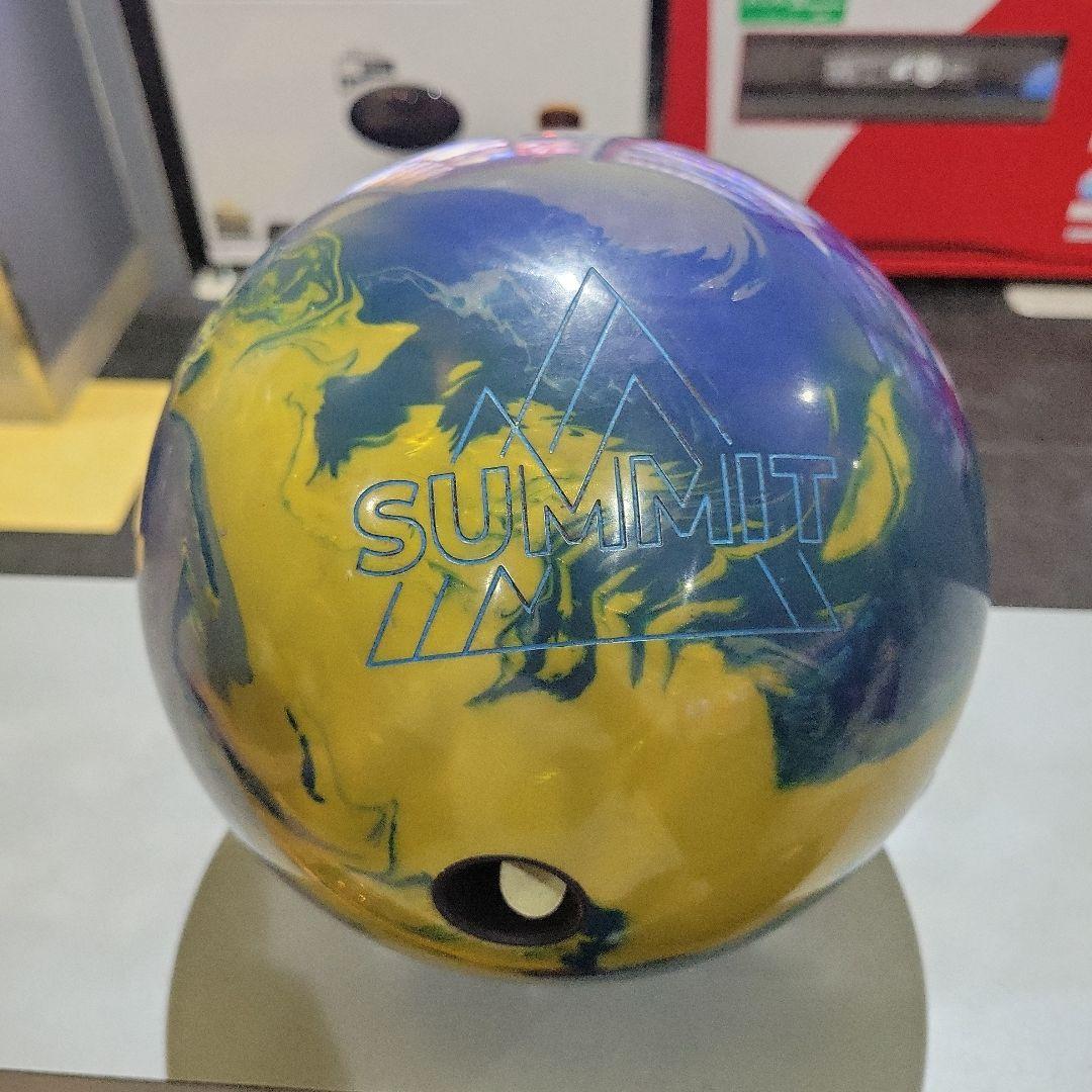 初代サミット　STORM15ポンド　ボウリングボール 満足度、頂点】ストーム サミット - 国内最大級の品揃え！ N＆Kプロ