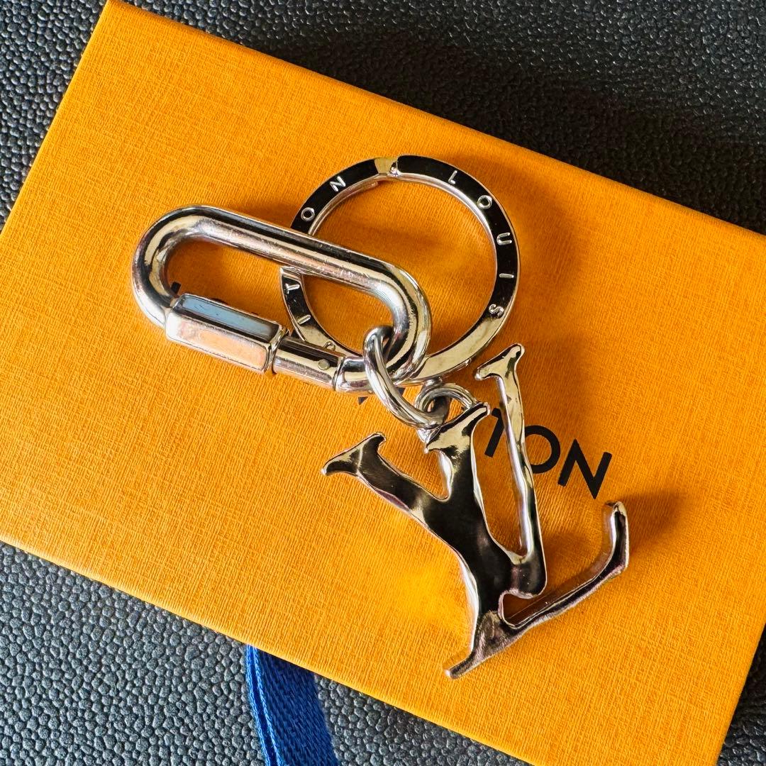 LOUIS VUITTON ポルトクレ LVシャープ キーホルダー チャーム極美 楽天市場】ルイヴィトン キーホルダー レディース ポルトクレ