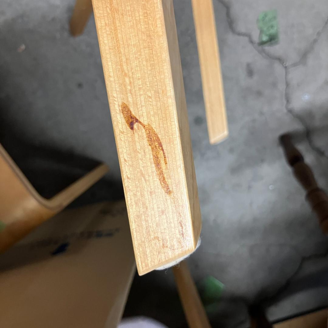 パピコ様3の1カンディハウス ラピス スタッキングチェア サールニオ