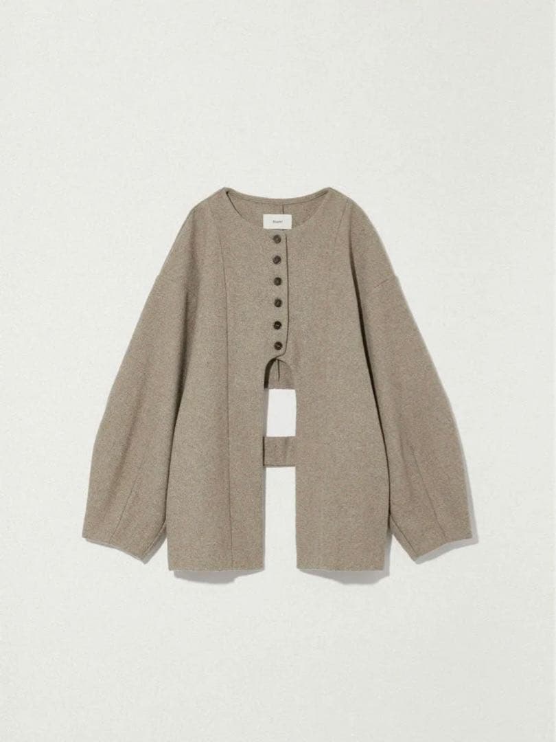 mugi　eaphi　CURVE CUT LINE JACKET The Curve Jacket / Cream | 437