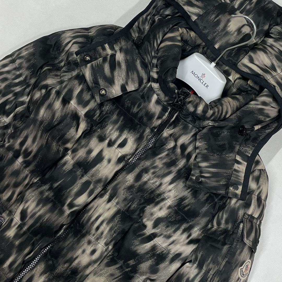 MONCLER モンクレール SABY ダウンジャケット レオパード レディース