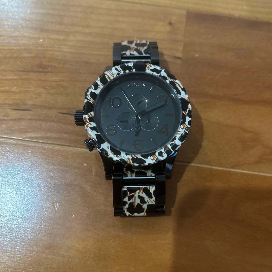 Nixon 51-30 レオパード柄 ヒョウ柄 ブラック - メルカリ