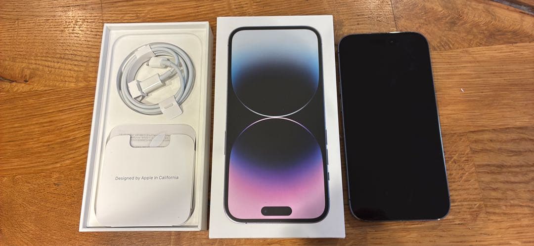 美品ドット欠け Apple iPhone 14 Pro 256gb本体 iPhone 14 Pro 256GB - スペースブラック（SIMフリー）[整備済製品