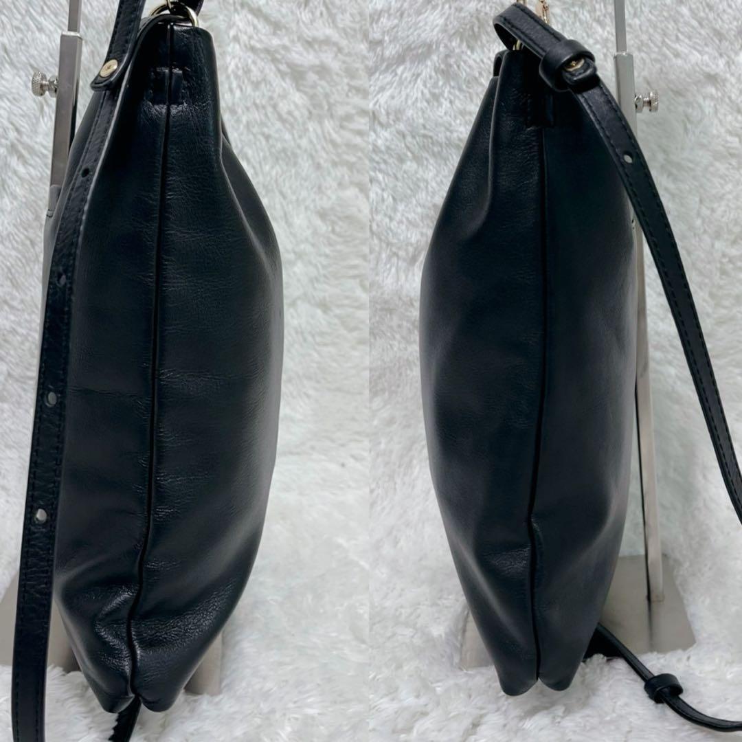 極美品 イアパピヨネ 牛革エンボス 2WAYショルダーバッグ ゴールド金具