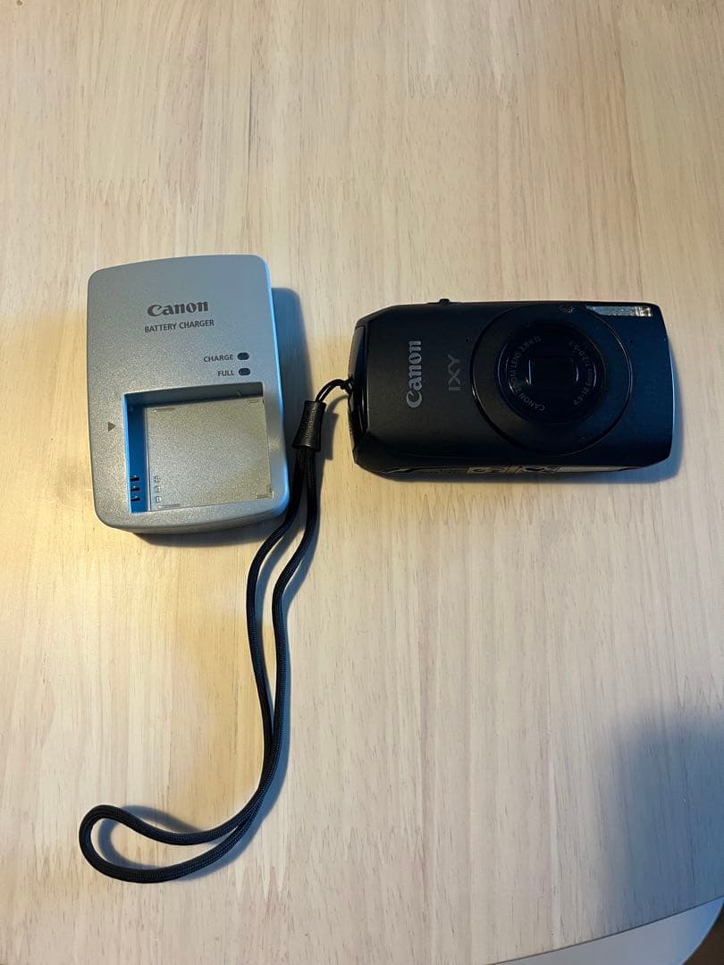 Canon IXY30s マットブラック Good Canon IXY 30S BK Black Digital Camera w/Accessories from