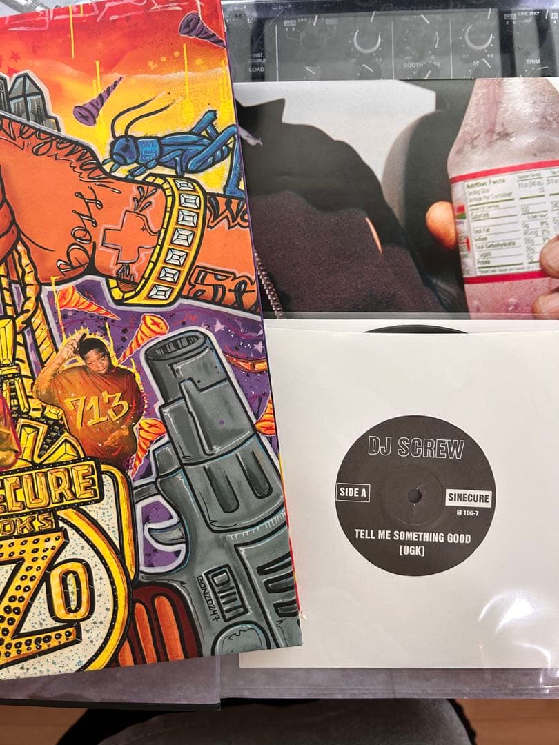 Dj Screw - TELL ME SOMETHING GOOD 7” +本 Dj Screw - TELL ME SOMETHING GOOD 7” +本 Dj Screw - TELL ME