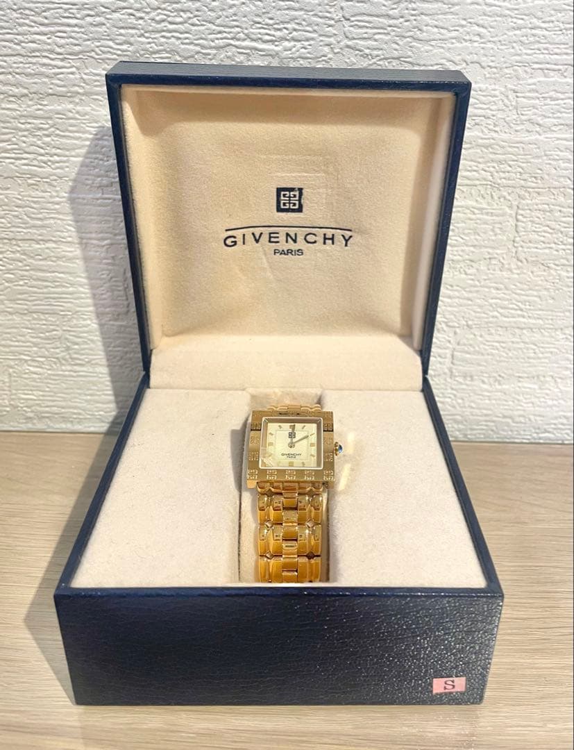 GIVENCHY レディース 時計 ジャンク GIVENCHY レディース時計（ジャンク品）｜Yahoo!フリマ（旧PayPayフリマ）