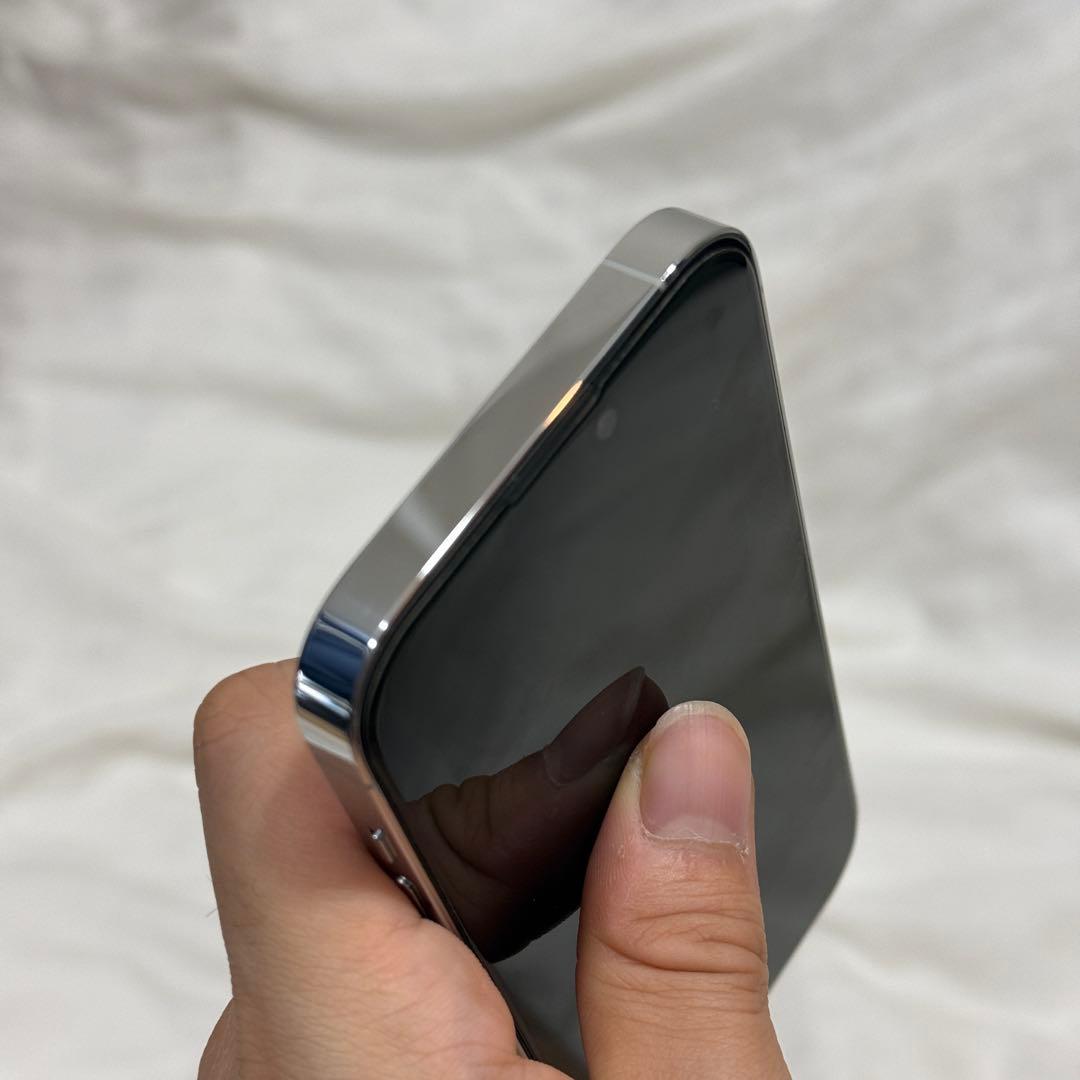 iPhone 14 Pro 512GB シルバー SIMフリ - メルカリ