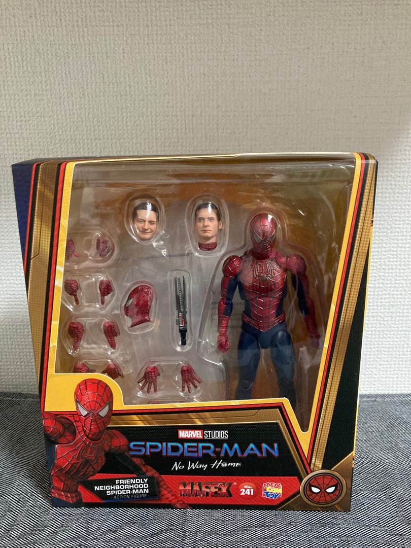 MAFEXマフェックス フレンドリーネイバーフッド スパイダーマン Amazon.co.jp: MAFEX マフェックス No.241 FRIENDLY NEIGHBORHOOD