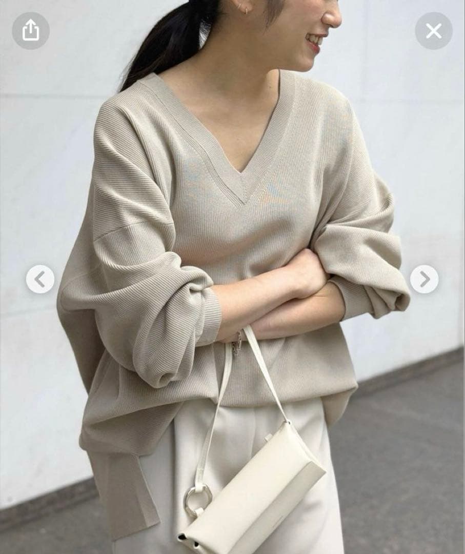 2024AW美品【AP STUDIO】 ワイドVネックニット ベージュ ライトディープVネックニット（ニット／セーター）｜AP STUDIO