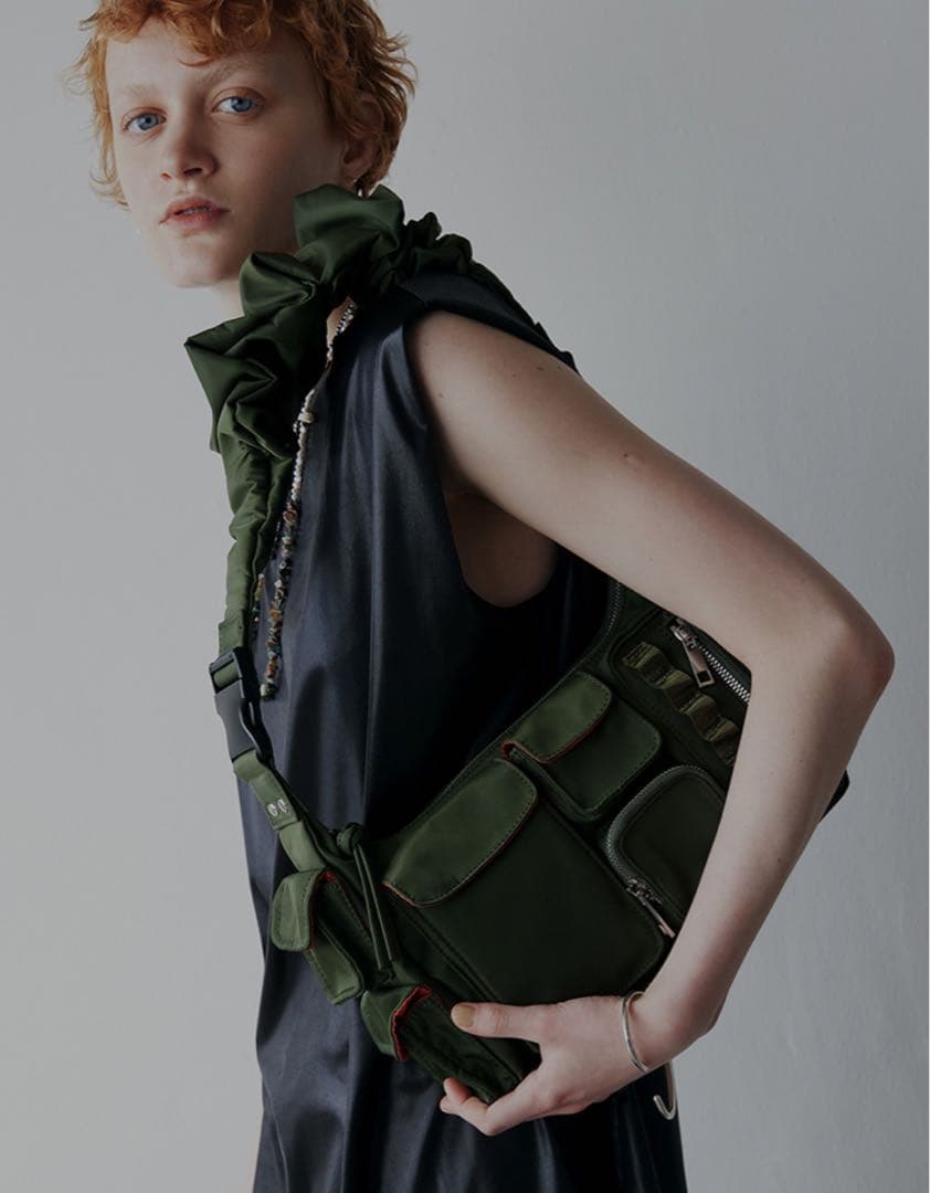 ameri vintage 黒 ナイロン ショルダーバッグ アメリヴィンテージ