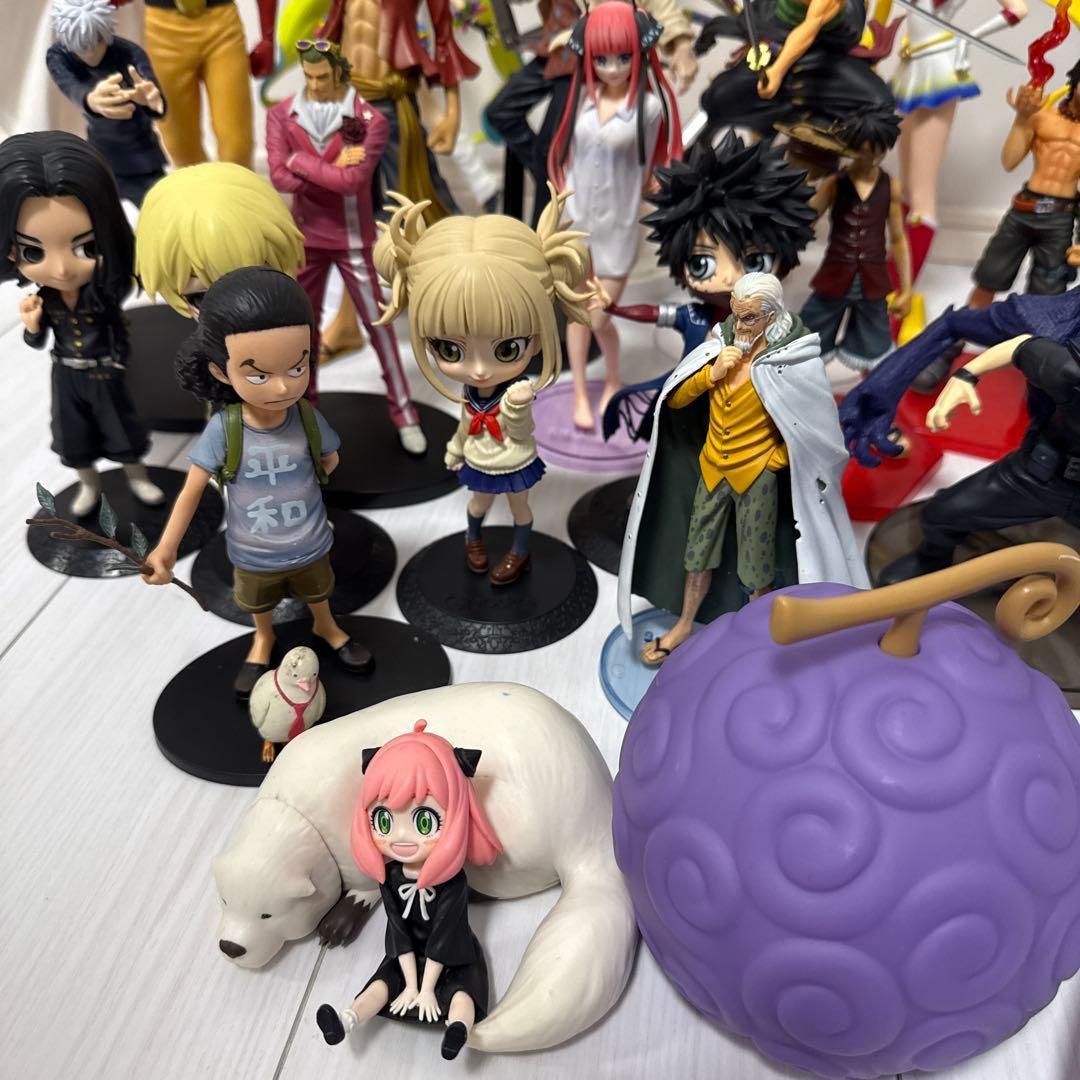 フィギュア30個まとめ売り - メルカリ