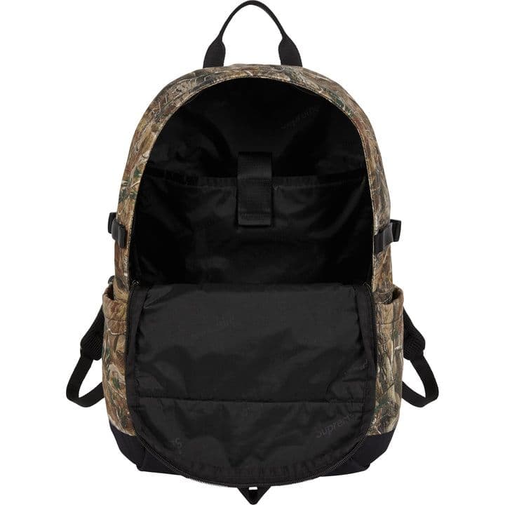 る*る様 Supreme Denim Backpack Realtree® AP - メルカリ