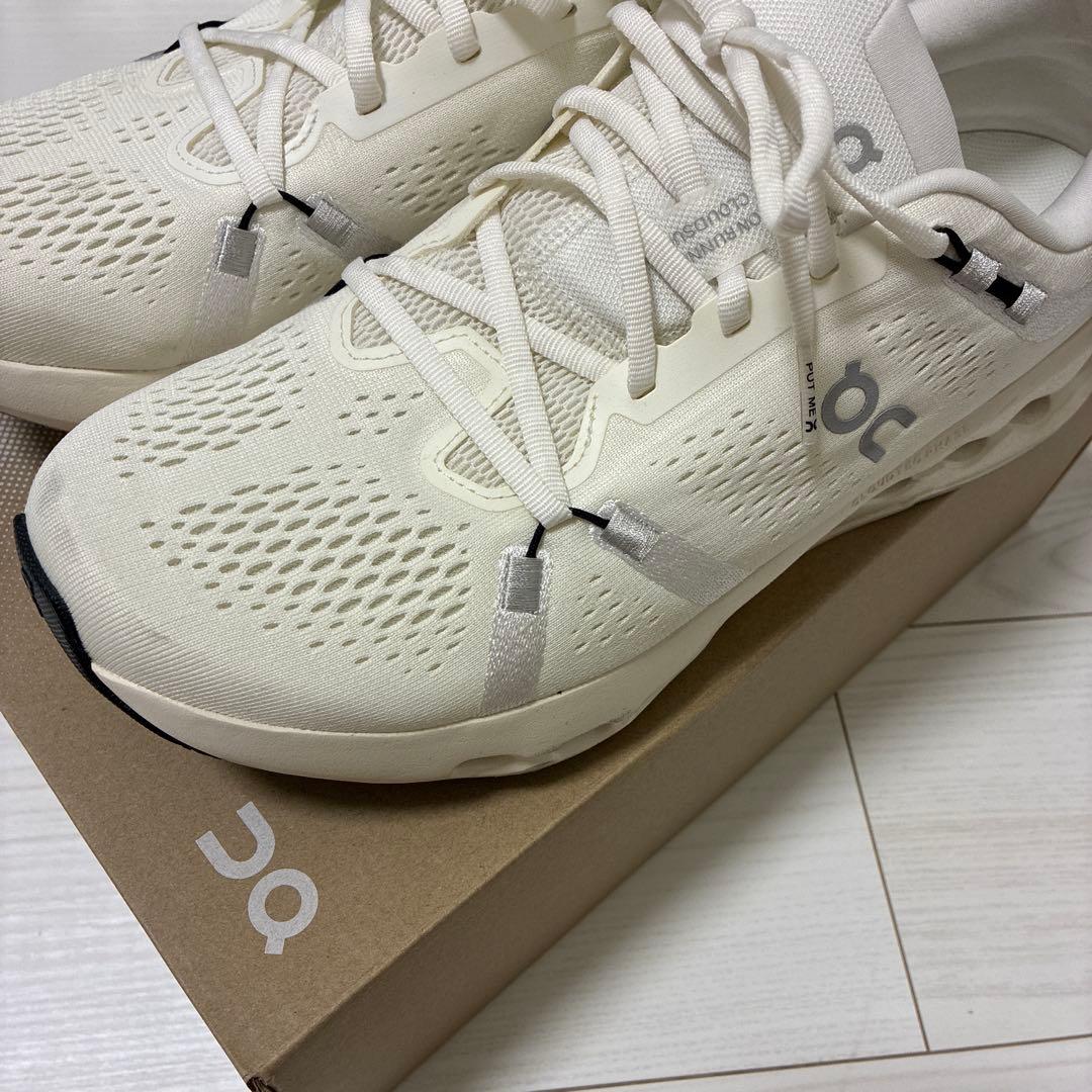 ウォーキング・ランニングウェア on Cloudsurfer 2 27.5 Men's Cloudsurfer 2 | Beige & Grey | On United States